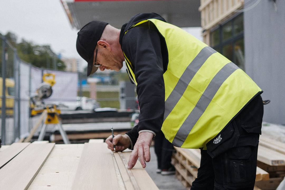 MEdarbetare på Haglunds bygg